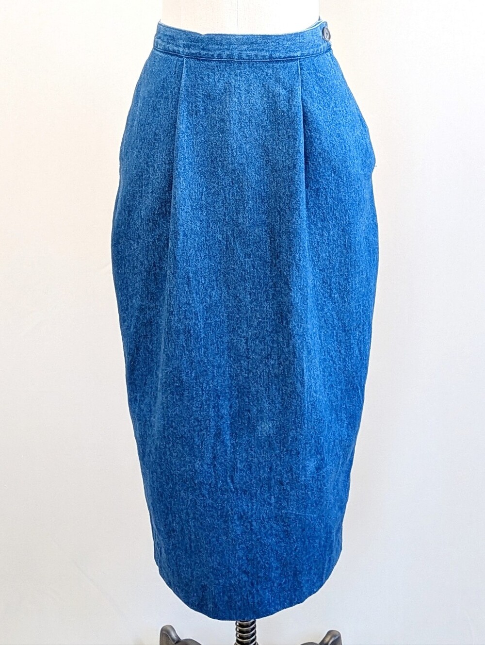 Vintage 1990s Denim High Waisted Pencil Maxi Skirt Made in USA 26" Waist size 8